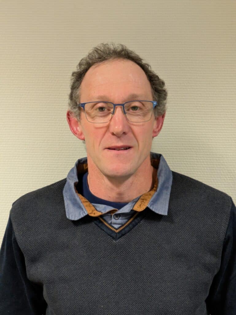 PXL_20260320_182140676